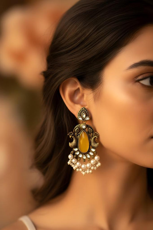 Regalia Luxe – Amber Glow Earrings